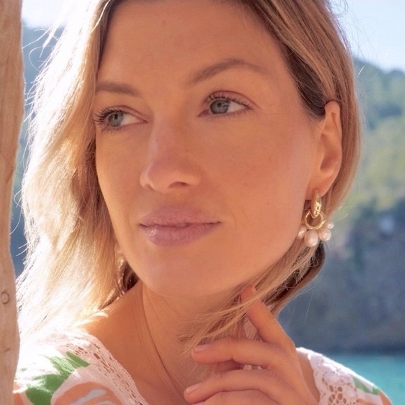 Mignonne Gavigan Margot Pearl Drop Earrings - Picture 3 of 6